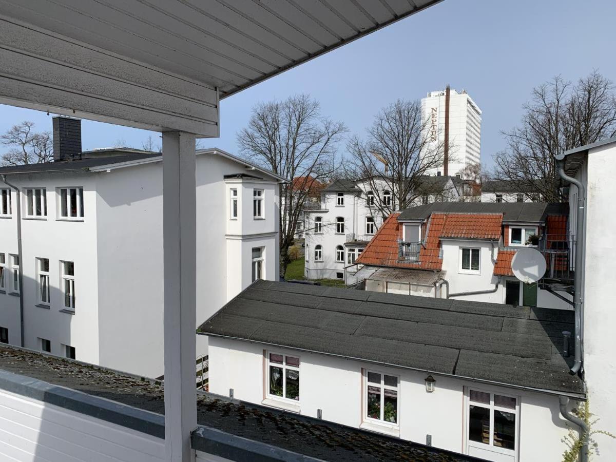 Villa Diana, Koje, In Sichtweite Zum Strand Rostock Exterior photo